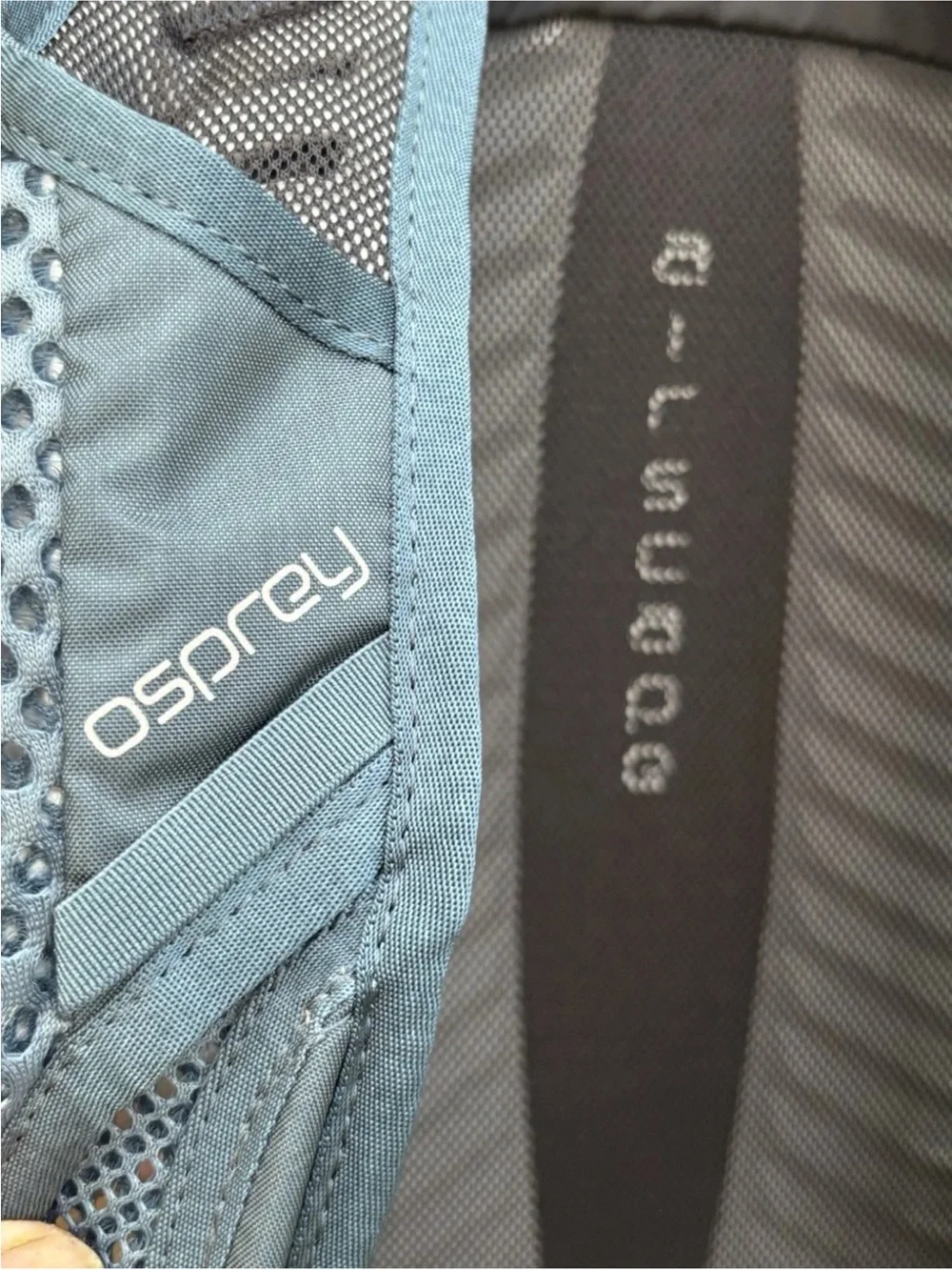 Osprey Siskin 8 MTB Hydration Pack Backpack Hiking *NWOT* w/ Unused 2.5L Bladder